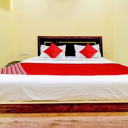 Hotel O Friendship Inn Delhi  Esterno foto