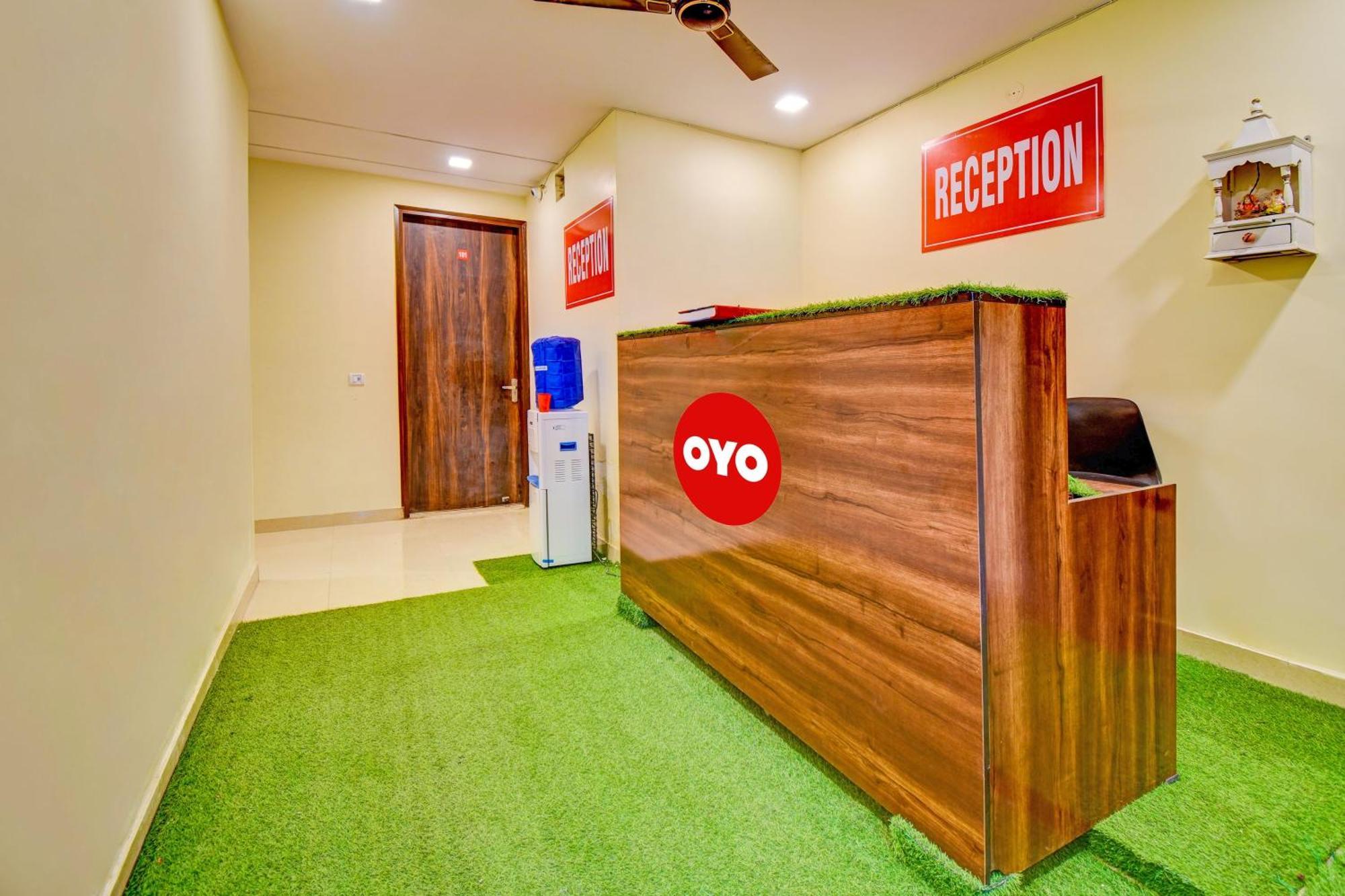 Hotel O Friendship Inn Delhi  Esterno foto